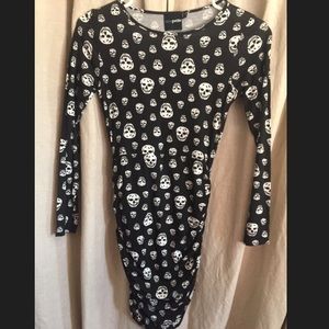 Black Scull Print Dress